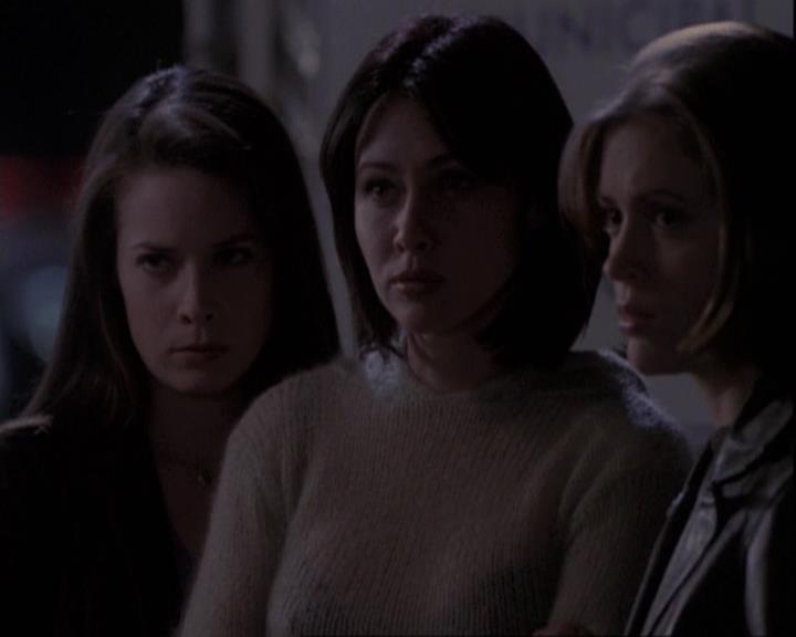 Charmed-Online-dot-net_110WiccaEnvy1885.jpg