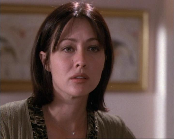 Charmed-Online-dot-net_111FeatsOfClay1173.jpg Charmed-Online-dot-net_111FeatsOfClay1173.jpg