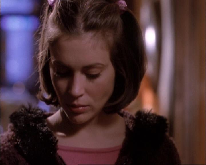 Charmed-Online-dot-net_111FeatsOfClay1994.jpg