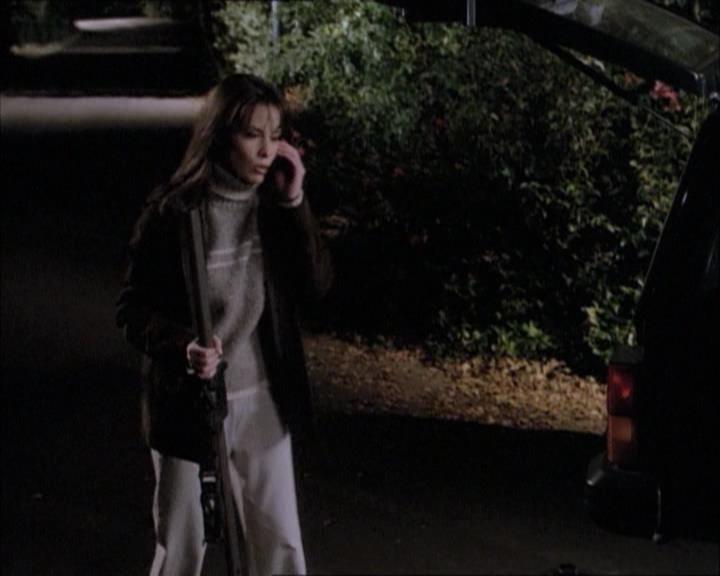 Charmed-Online-dot-net_112TheWendigo0009.jpg Charmed-Online-dot-net_112TheWendigo0009.jpg