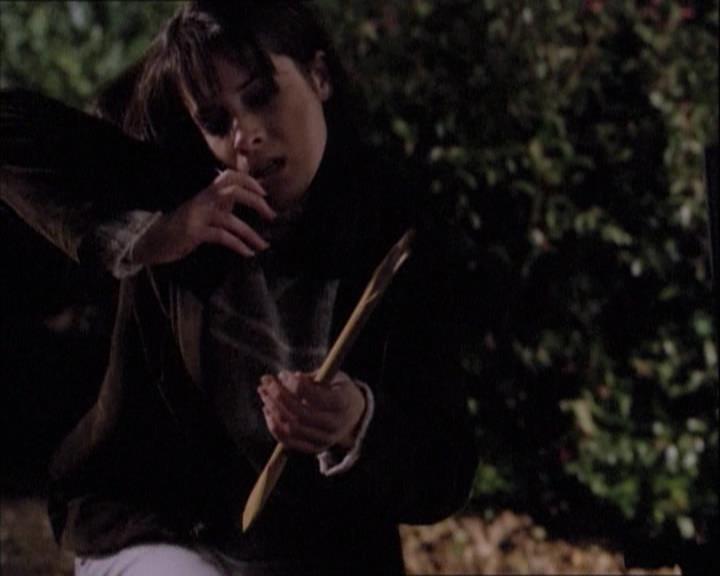 Charmed-Online-dot-net_112TheWendigo0042.jpg Charmed-Online-dot-net_112TheWendigo0042.jpg