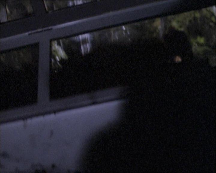 Charmed-Online-dot-net_112TheWendigo0219.jpg Charmed-Online-dot-net_112TheWendigo0219.jpg