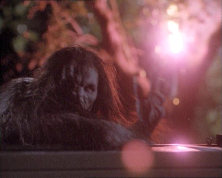 Charmed-Online-dot-net_112TheWendigo0236.jpg Charmed-Online-dot-net_112TheWendigo0236.jpg