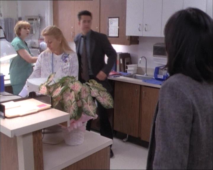 Charmed-Online-dot-net_112TheWendigo0352.jpg Charmed-Online-dot-net_112TheWendigo0352.jpg