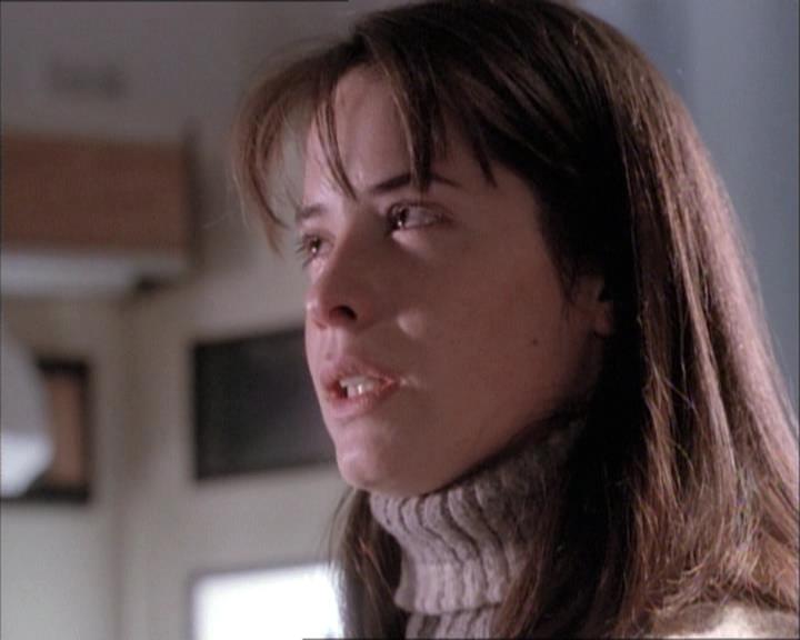 Charmed-Online-dot-net_112TheWendigo0392.jpg Charmed-Online-dot-net_112TheWendigo0392.jpg