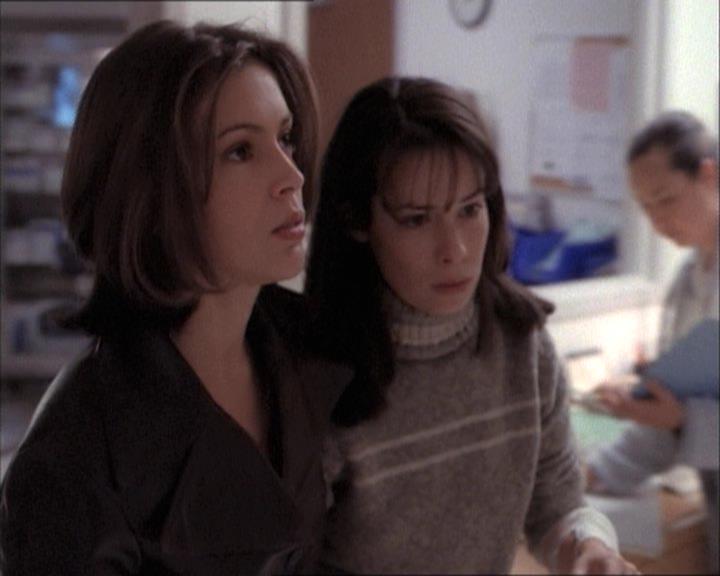 Charmed-Online-dot-net_112TheWendigo0405.jpg Charmed-Online-dot-net_112TheWendigo0405.jpg