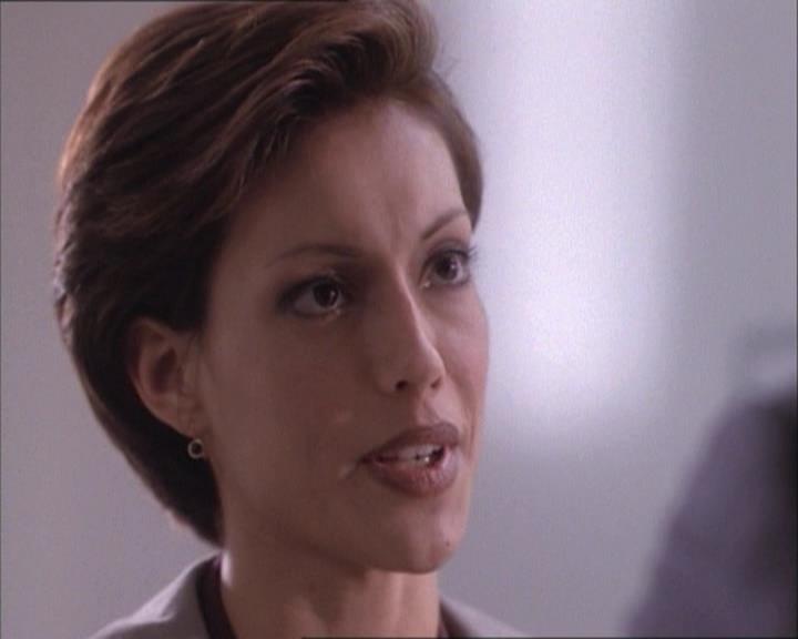 Charmed-Online-dot-net_112TheWendigo0476.jpg Charmed-Online-dot-net_112TheWendigo0476.jpg