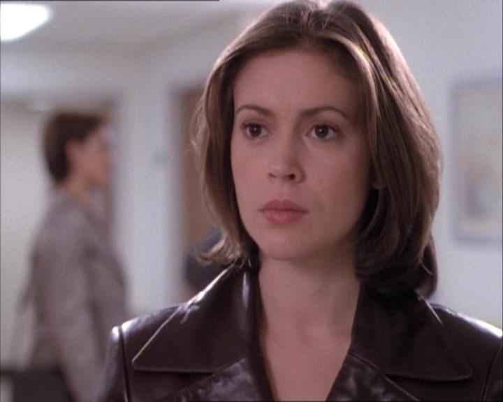 Charmed-Online-dot-net_112TheWendigo0522.jpg Charmed-Online-dot-net_112TheWendigo0522.jpg