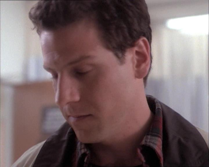 Charmed-Online-dot-net_112TheWendigo0530.jpg Charmed-Online-dot-net_112TheWendigo0530.jpg