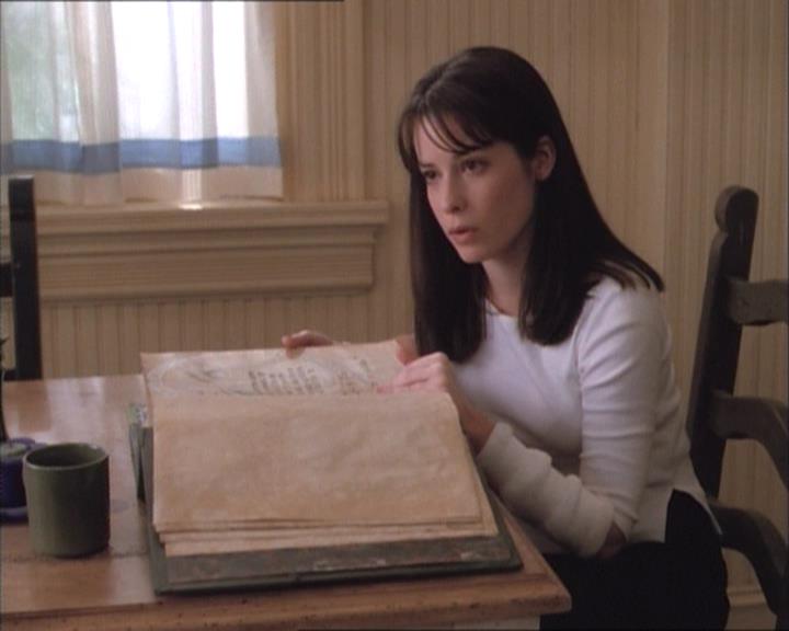 Charmed-Online-dot-net_112TheWendigo0546.jpg Charmed-Online-dot-net_112TheWendigo0546.jpg