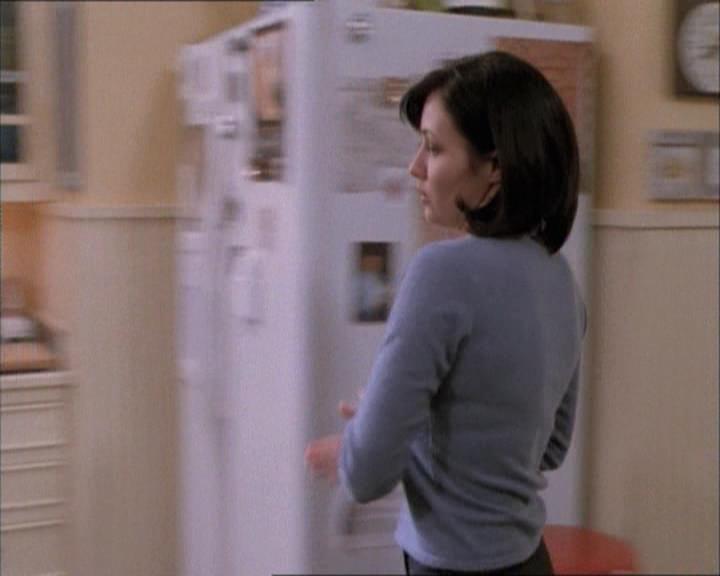 Charmed-Online-dot-net_112TheWendigo0573.jpg Charmed-Online-dot-net_112TheWendigo0573.jpg