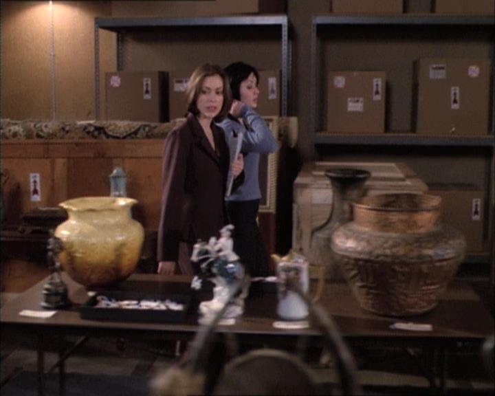 Charmed-Online-dot-net_112TheWendigo0663.jpg Charmed-Online-dot-net_112TheWendigo0663.jpg