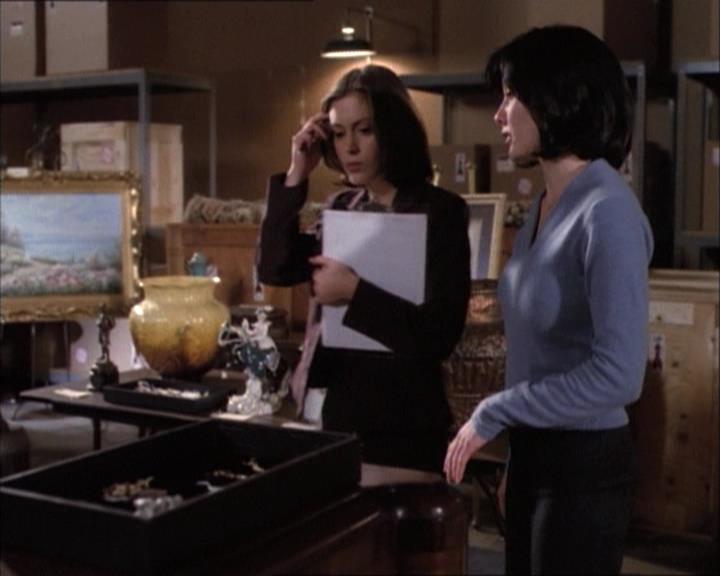 Charmed-Online-dot-net_112TheWendigo0668.jpg Charmed-Online-dot-net_112TheWendigo0668.jpg