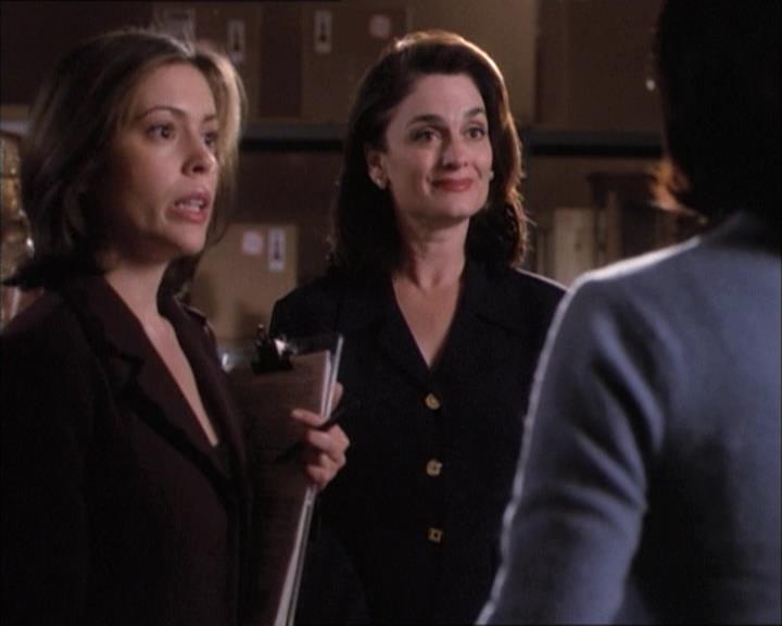 Charmed-Online-dot-net_112TheWendigo0729.jpg Charmed-Online-dot-net_112TheWendigo0729.jpg