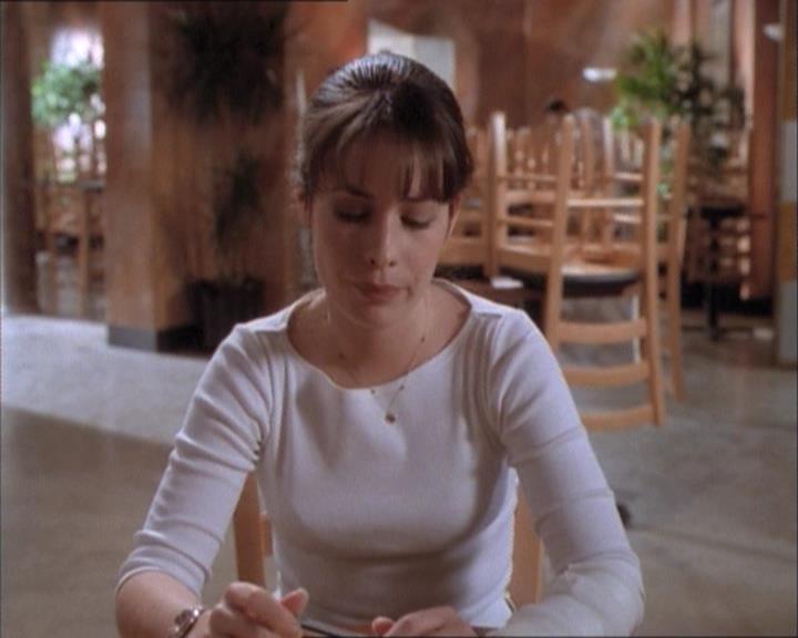 Charmed-Online-dot-net_112TheWendigo0753.jpg Charmed-Online-dot-net_112TheWendigo0753.jpg