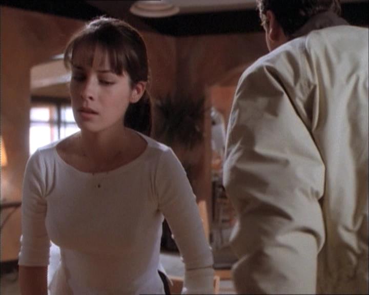 Charmed-Online-dot-net_112TheWendigo0848.jpg Charmed-Online-dot-net_112TheWendigo0848.jpg