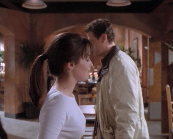 Charmed-Online-dot-net_112TheWendigo0871.jpg Charmed-Online-dot-net_112TheWendigo0871.jpg