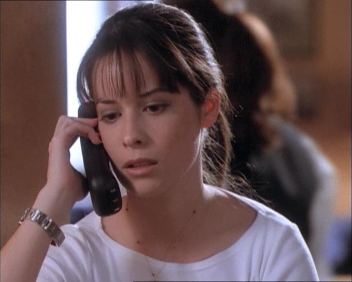 Charmed-Online-dot-net_112TheWendigo0886.jpg Charmed-Online-dot-net_112TheWendigo0886.jpg