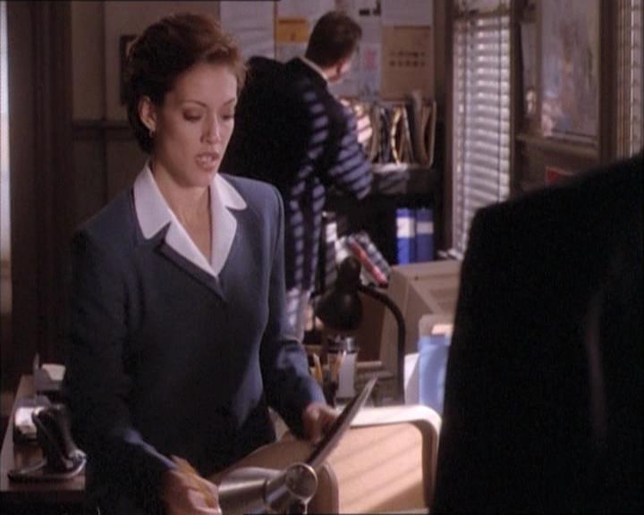 Charmed-Online-dot-net_112TheWendigo0912.jpg Charmed-Online-dot-net_112TheWendigo0912.jpg