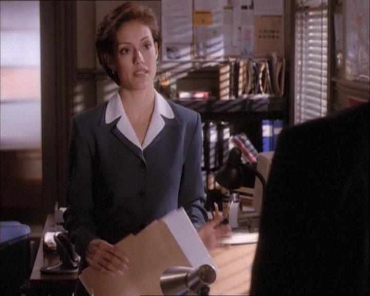 Charmed-Online-dot-net_112TheWendigo0922.jpg Charmed-Online-dot-net_112TheWendigo0922.jpg