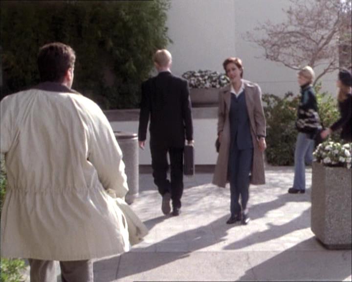 Charmed-Online-dot-net_112TheWendigo0990.jpg Charmed-Online-dot-net_112TheWendigo0990.jpg