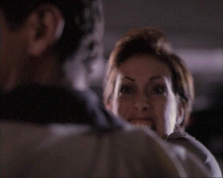 Charmed-Online-dot-net_112TheWendigo1041.jpg Charmed-Online-dot-net_112TheWendigo1041.jpg