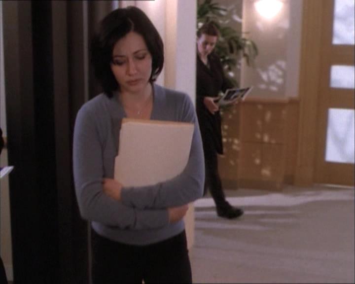 Charmed-Online-dot-net_112TheWendigo1058.jpg Charmed-Online-dot-net_112TheWendigo1058.jpg