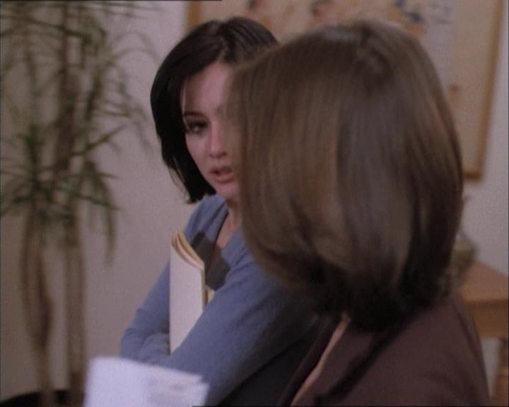 Charmed-Online-dot-net_112TheWendigo1069.jpg Charmed-Online-dot-net_112TheWendigo1069.jpg