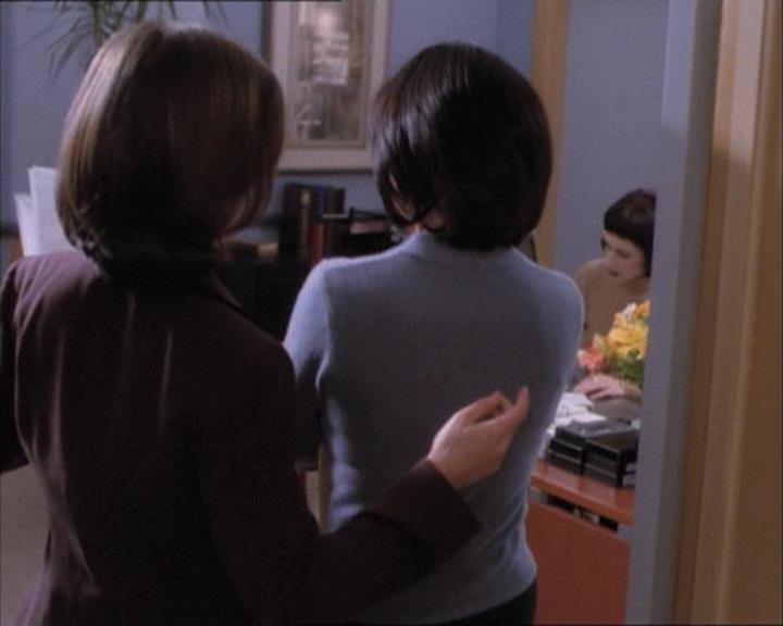 Charmed-Online-dot-net_112TheWendigo1072.jpg Charmed-Online-dot-net_112TheWendigo1072.jpg