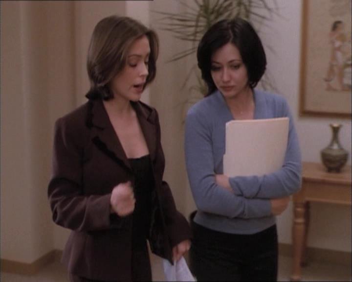 Charmed-Online-dot-net_112TheWendigo1086.jpg Charmed-Online-dot-net_112TheWendigo1086.jpg