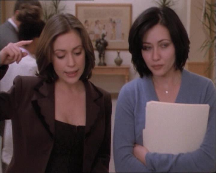 Charmed-Online-dot-net_112TheWendigo1094.jpg Charmed-Online-dot-net_112TheWendigo1094.jpg