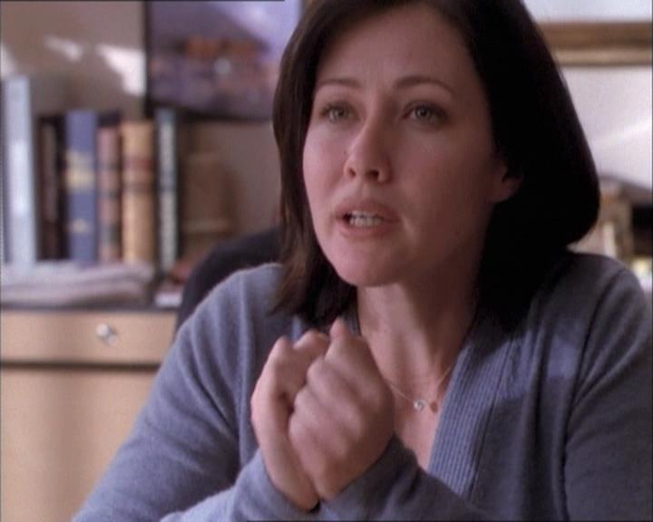 Charmed-Online-dot-net_112TheWendigo1131.jpg Charmed-Online-dot-net_112TheWendigo1131.jpg