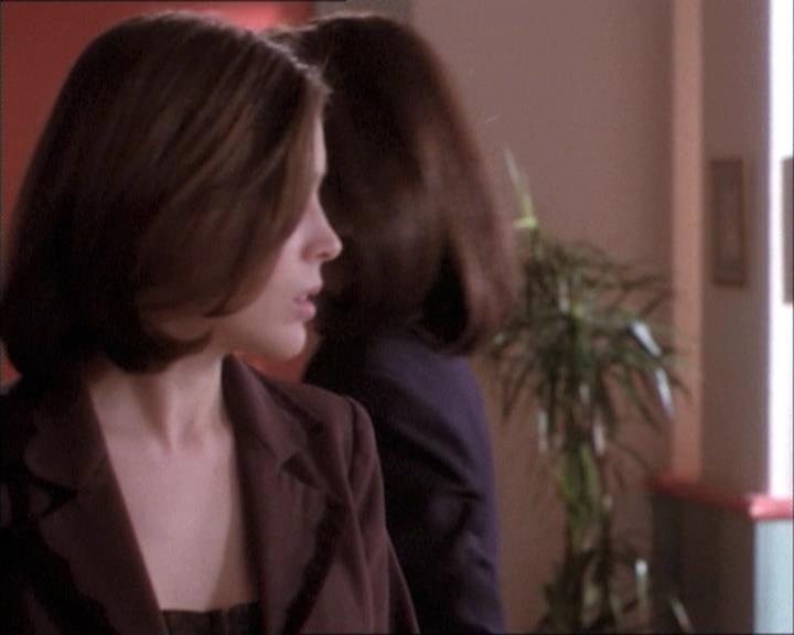 Charmed-Online-dot-net_112TheWendigo1151.jpg Charmed-Online-dot-net_112TheWendigo1151.jpg