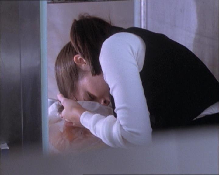 Charmed-Online-dot-net_112TheWendigo1216.jpg Charmed-Online-dot-net_112TheWendigo1216.jpg