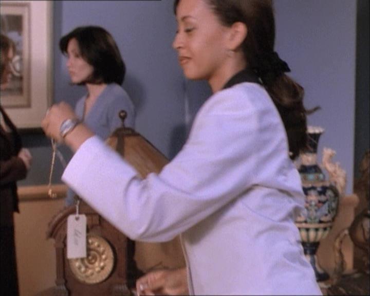 Charmed-Online-dot-net_112TheWendigo1362.jpg Charmed-Online-dot-net_112TheWendigo1362.jpg