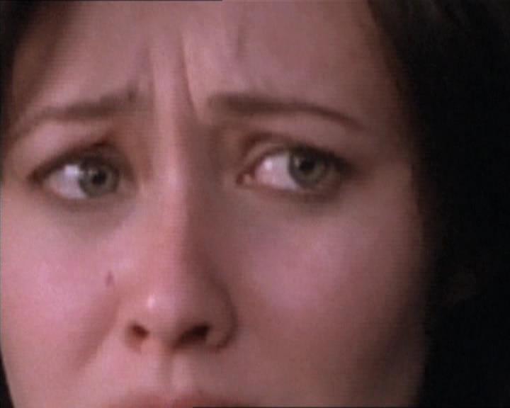 Charmed-Online-dot-net_112TheWendigo1383.jpg Charmed-Online-dot-net_112TheWendigo1383.jpg