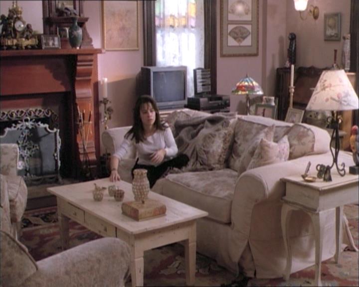 Charmed-Online-dot-net_112TheWendigo1443.jpg Charmed-Online-dot-net_112TheWendigo1443.jpg