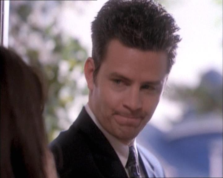 Charmed-Online-dot-net_112TheWendigo1544.jpg Charmed-Online-dot-net_112TheWendigo1544.jpg