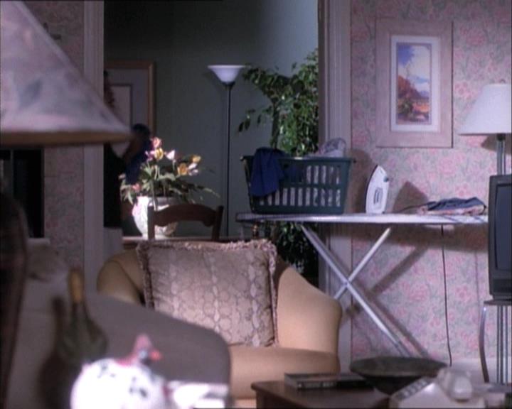 Charmed-Online-dot-net_112TheWendigo1575.jpg Charmed-Online-dot-net_112TheWendigo1575.jpg