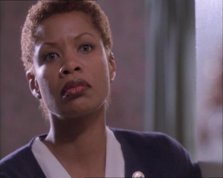 Charmed-Online-dot-net_112TheWendigo1620.jpg Charmed-Online-dot-net_112TheWendigo1620.jpg