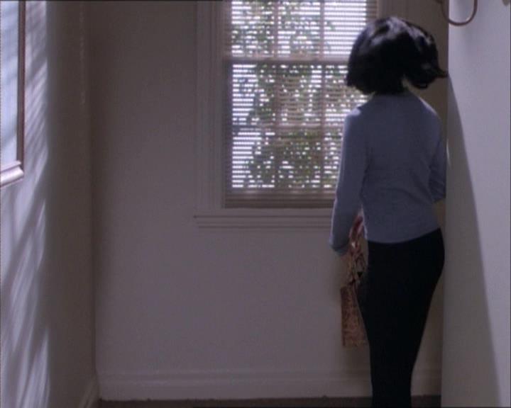 Charmed-Online-dot-net_112TheWendigo1635.jpg Charmed-Online-dot-net_112TheWendigo1635.jpg