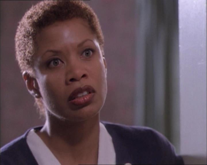 Charmed-Online-dot-net_112TheWendigo1637.jpg Charmed-Online-dot-net_112TheWendigo1637.jpg