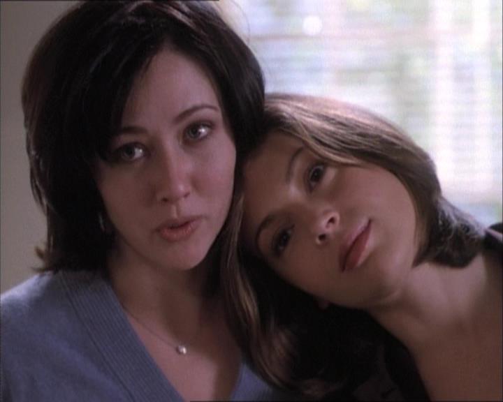 Charmed-Online-dot-net_112TheWendigo1669.jpg Charmed-Online-dot-net_112TheWendigo1669.jpg