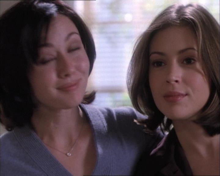 Charmed-Online-dot-net_112TheWendigo1681.jpg Charmed-Online-dot-net_112TheWendigo1681.jpg