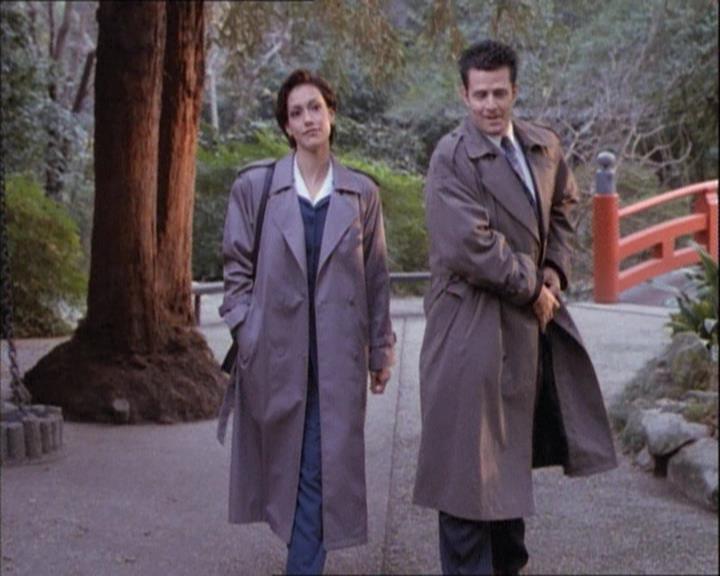 Charmed-Online-dot-net_112TheWendigo1722.jpg Charmed-Online-dot-net_112TheWendigo1722.jpg