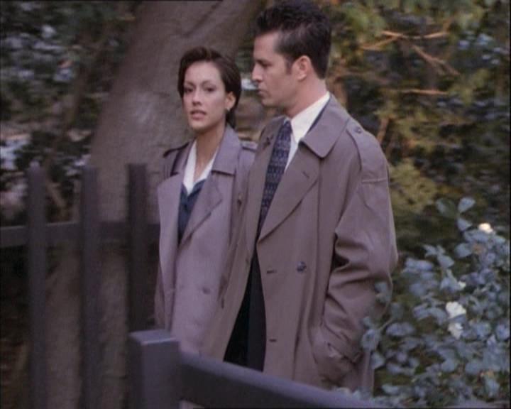 Charmed-Online-dot-net_112TheWendigo1736.jpg Charmed-Online-dot-net_112TheWendigo1736.jpg