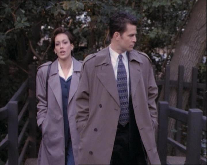 Charmed-Online-dot-net_112TheWendigo1739.jpg Charmed-Online-dot-net_112TheWendigo1739.jpg