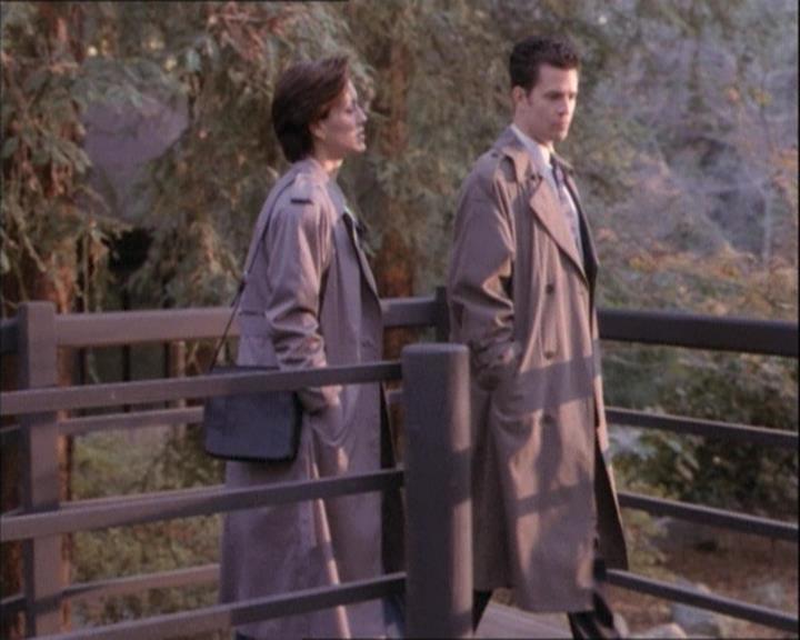 Charmed-Online-dot-net_112TheWendigo1746.jpg Charmed-Online-dot-net_112TheWendigo1746.jpg