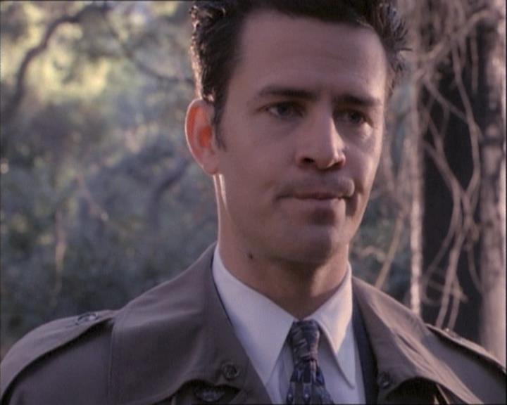 Charmed-Online-dot-net_112TheWendigo1765.jpg Charmed-Online-dot-net_112TheWendigo1765.jpg