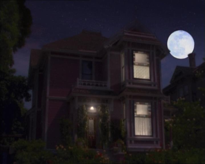 Charmed-Online-dot-net_112TheWendigo2043.jpg Charmed-Online-dot-net_112TheWendigo2043.jpg